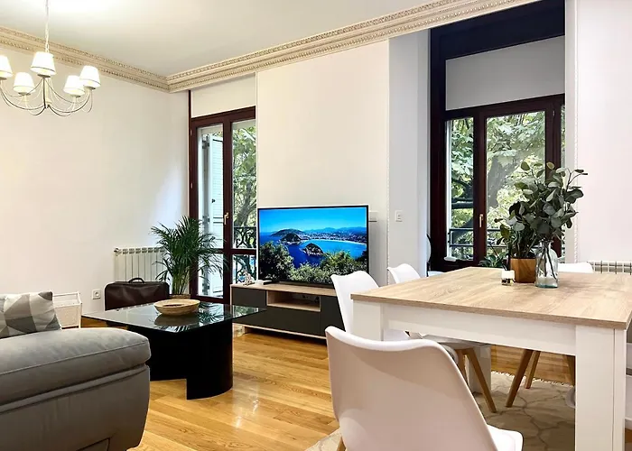 Apartment Avenida 12 *