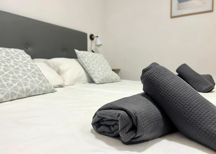 Avenida 12 Apartment *