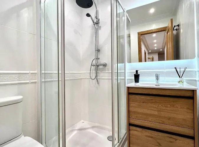 Avenida 12 Apartment *